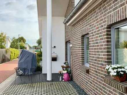 *** HEMMINGEN - ARNUM *** stilvoller Bungalow in TOP-Lage mit EBK - 2 Bäder - Garage - Stellplatz -