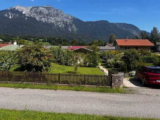 Rarität - 4-Zimmer-Bungalow in ruhiger Ortsrandlage von Bad Reichenhall-Karlstein.