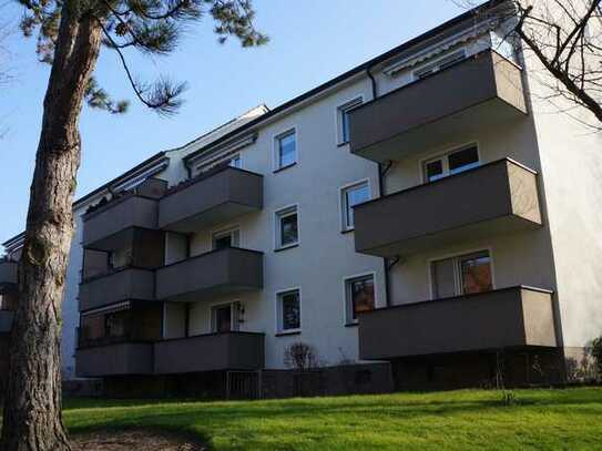 2-Raum-Wohnung mit Balkon und Einbauküche in Bochum