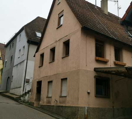 Günstiges 4-Zimmer-Einfamilienhaus in Talheim