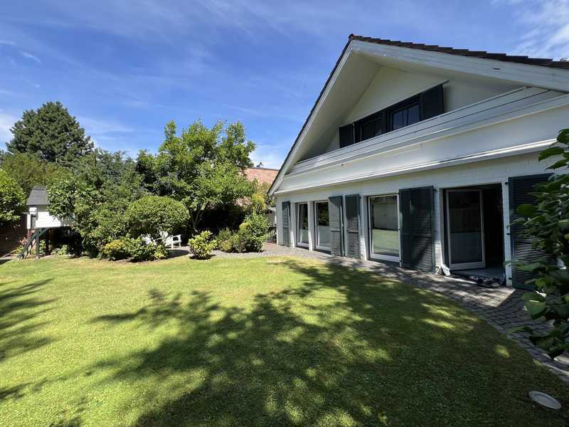 BEFRISTET: Exklusives Einfamilienhaus mit 7 Zimmern in Köln-Rodenkirchen