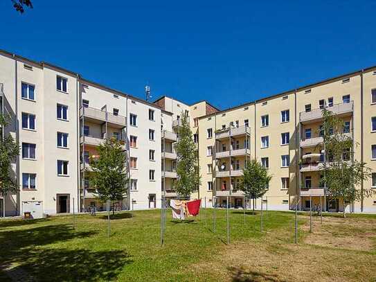 Singlewohnung mit Wannenbad am Großen Garten!