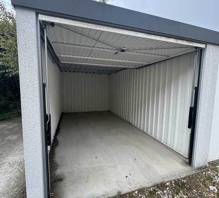 Garage in zentraler Lage