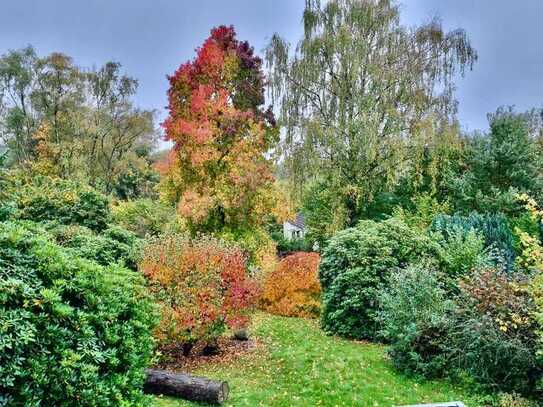 Einfamilienhaus + Bauland in Bochum - Höntrop / Weitmar mit Garage + Garten