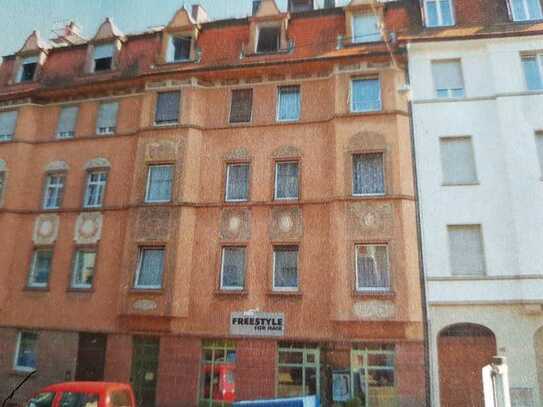Geräumige, helle 3-Zimmer-Wohnung mit Balkon in Pforzheim