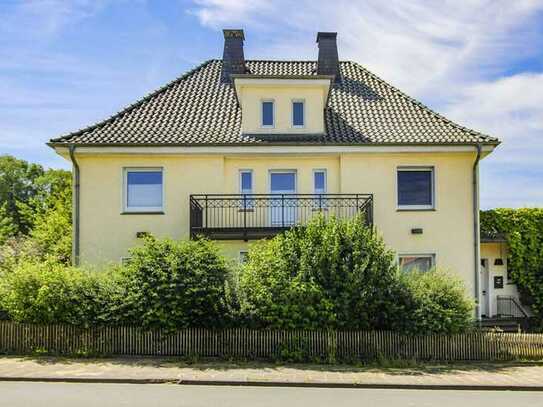 Modernisiertes Traumhaus mit großem Garten und Platz für die Familie in Dringenberg