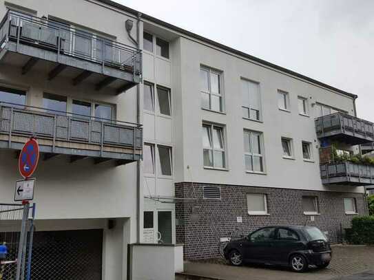 Schöne 3 Zimmerwohnung mit Balkon gegenüber dem Kreuzviertel