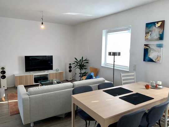 Exklusive 4-Zimmer-Hochparterre-Wohnung mit Balkon in Bornheim-Kardorf