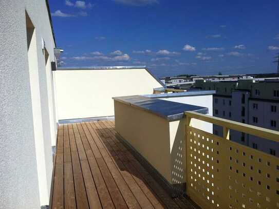 PENTHOUSE-FEELING! Sonnenverwöhnte 2-Zimmer-Dachterrassen-Wohnung für Genießer
