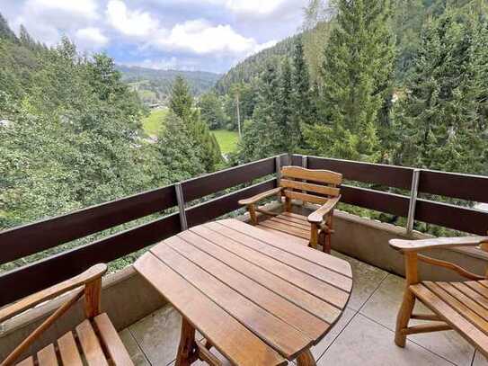 Stilvolle und sanierte Ferienwohnung mit Ausblick!