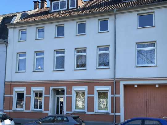 Dachgeschoss Wohnung mitten im Dorf - Saarn