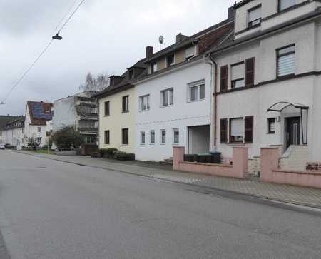 *** Mehrfamilienhaus mit kl. Gewerbe in zentraler Lage***