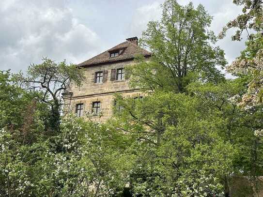 Wohnen im Denkmal. Historisches Kolerschloß in Neunhof bei Nürnberg