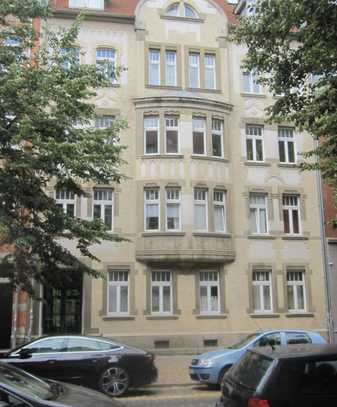 Repräsentative Galeriewohnung im Gründerzeithaus