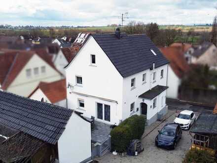 Preisreduzierung! Zwei Doppelhaushälften in ruhiger Lage