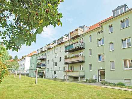 Lichtdurchflutet 2-RW * Badezimmer mit Fenster & Wanne * bodentiefe Fenster * guter ÖPNV * TOP *