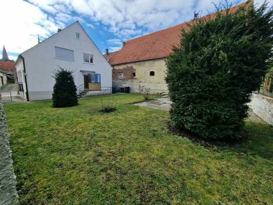 Gepflegtes Zweifamilienhaus zentral in Niederstotzingen