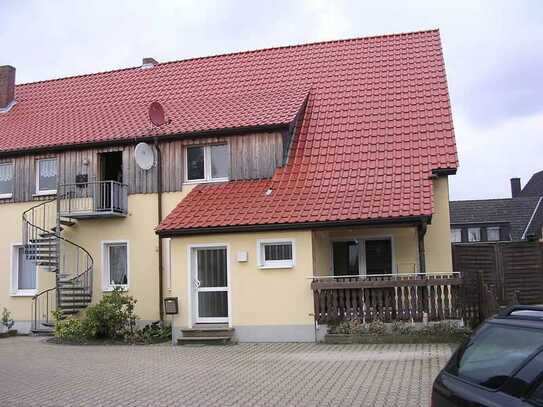 Erdgeschosswohnung 4 ZKB mit Terrasse und Garten