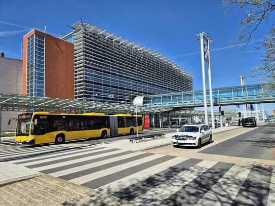 Modernes Büro im Dresdner Flughafen - ab sofort -zur Miete!