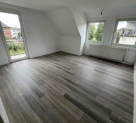 4 Zimmer Stadtzentral mit Balkon,DG + Abstellraum/Hobbyraum, neu modernisiert