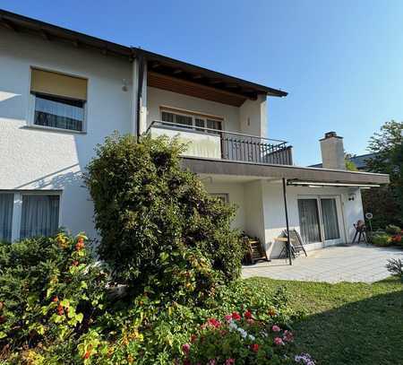 Geräumiges, preiswertes und gepflegtes 9-Zimmer-Einfamilienhaus in Freiburg St. Georgen ohne Markler