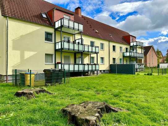 Gemütliche 2,5-Zimmer-Dachgeschosswohnung mit großem Balkon in ruhiger Nebenstraße