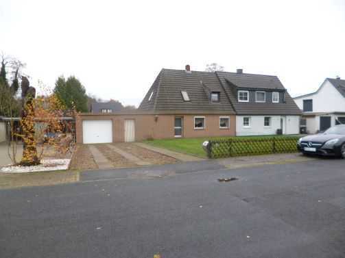 *** TOP LAGE IN GRAMBKE - TOP DHH, 4 ZI., EBK UND GARAGE ***