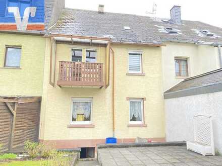 Reihenmittelhaus in zentraler Lage mit Garten