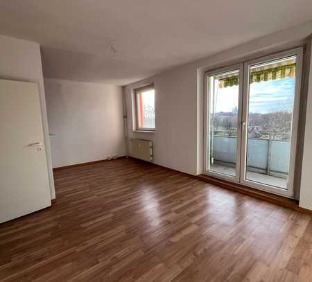 Helle 3-RW - ideal für Pärchen, Familie oder WG – Aufzug – Balkon – PKW-Stellplatz