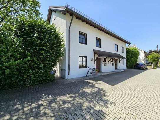 Exklusives Grundstück in München-Feldmoching: 1.779 m² mit Bestandsimmobilien