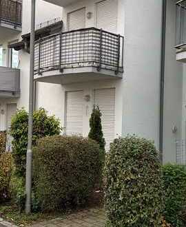 Geschmackvolle 1-Raum-Wohnung mit Terrasse und Einbauküche in Grötzingen