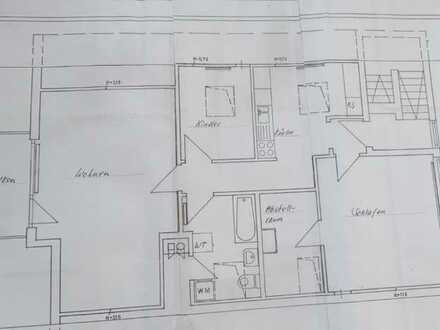 Helle 3-Raum-Dachgeschosswohnung mit EBK und Balkon in Eberstadt