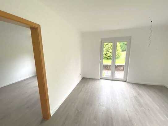 Wunderschöne 3,5 Zimmer Wohnung am Südhang in Pfullingen/Reutlingen, Top Lage