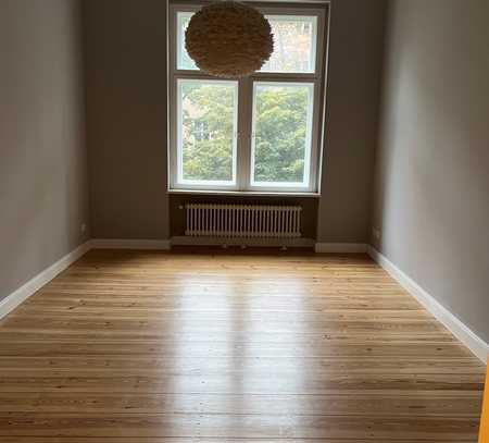 Gründerzeit-Altbau 106qm 3Zi. teilmöbliert