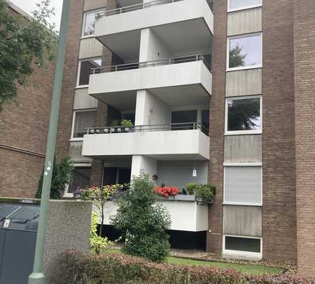 Heerdt/Oberkassel MÖBLIERTE 2 Zi 76 am Balkon