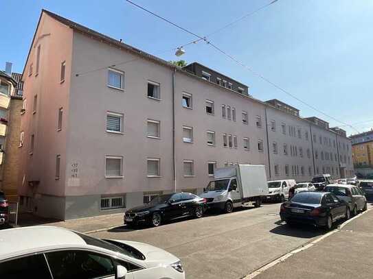 frisch modernisierte 2-Zimmer Wohnung in S-Gablenberg