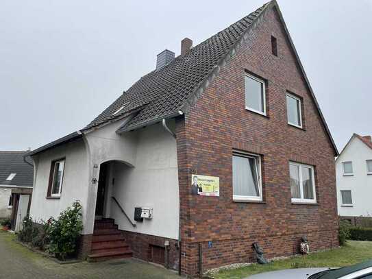 Für Kapitalanleger - Zweifamilienhaus in Nienhagen