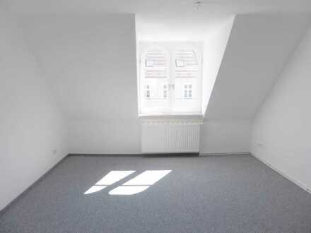 Zentrale 2-Zimmer-Wohnung mit Einbauküche in der Neuruppiner Innenstadt