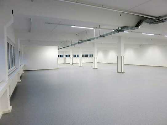 580 m² Hallenfläche zzgl. 120 bis 375 m² Büro- und Nebenflächen