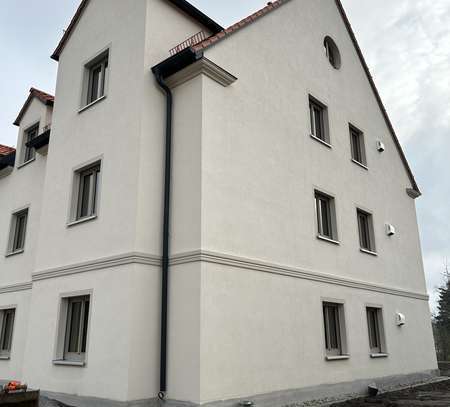 Hochwertige Neubau-Dachgeschosswohnung in ruhiger Lage mit Südbalkon und Tiefgarage