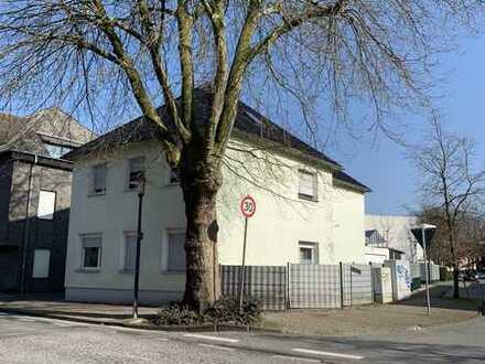 Wunderschöne und vollständig renovierte 2,5-Raum-Wohnung mit Einbauküche und Top-Lage in Selm