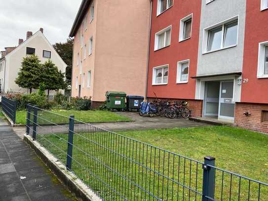TOP! 2 Zimmer-Wohnung in Seelze mit Balkon und Einbauküche!