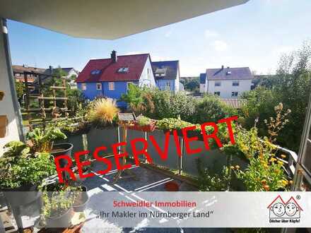 Einfach einziehen: Moderne 3-Zimmer-Balkon-Wohnung mit TG-Stellplatz in gefragter Wohnlage von Lauf