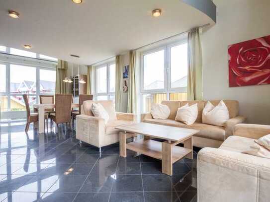 Ferien-Wohntraum fußläufig zur Müritz: Gepflegte Maisonettewohnung mit gehobenem Flair