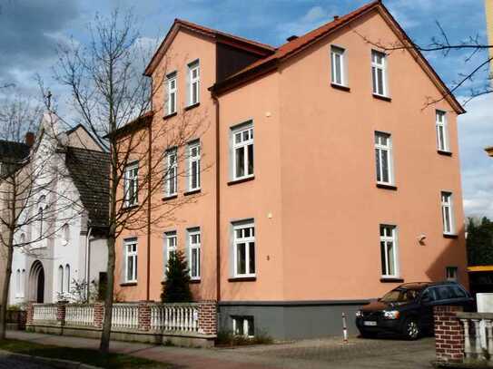 Dachgeschoß mit Balkonterrasse, 1 Zimmer, Küche, ZENTRUM Minden TOP