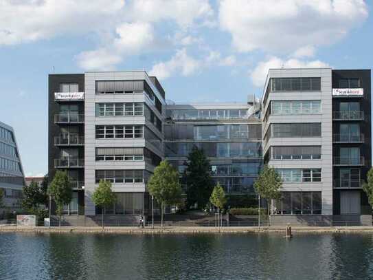 Moderne Büros mit Blick auf den Hafen | Flexibler Ausbau