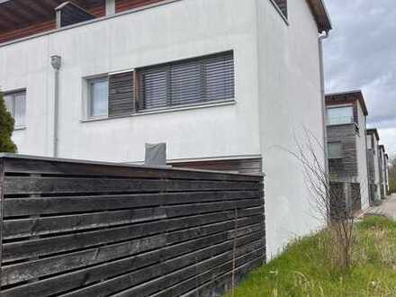vermietetes Reiheneckhaus in bester Lage