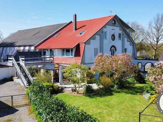 Attraktives Mehrfamilienhaus mit 4 WE und Halle nahe Flensburger Förde