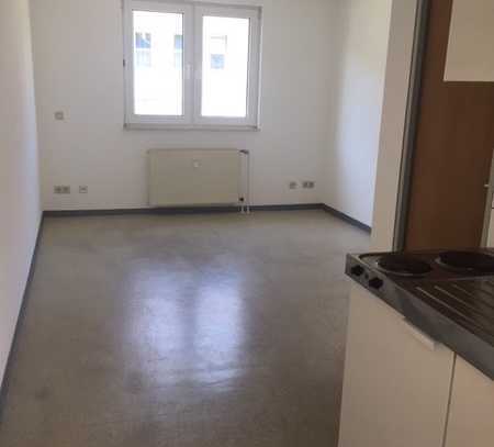 Studenten aufgepasst! Appartement in zentraler Wohnanlage