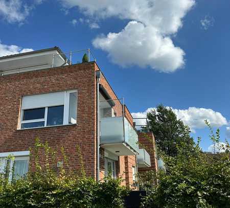 Gepflegtes 1-Zimmer Apartment mit Abstellraum und Terrasse